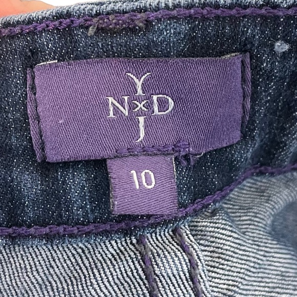 NYDJ Straight Leg Stretchy Lift Tuck Technology Mom Jeans Glitter Butt Pockets - Picture 13 of 16